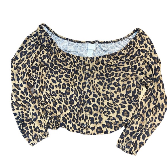 H&M off the shoulder leopard print top - Picture 1 of 3